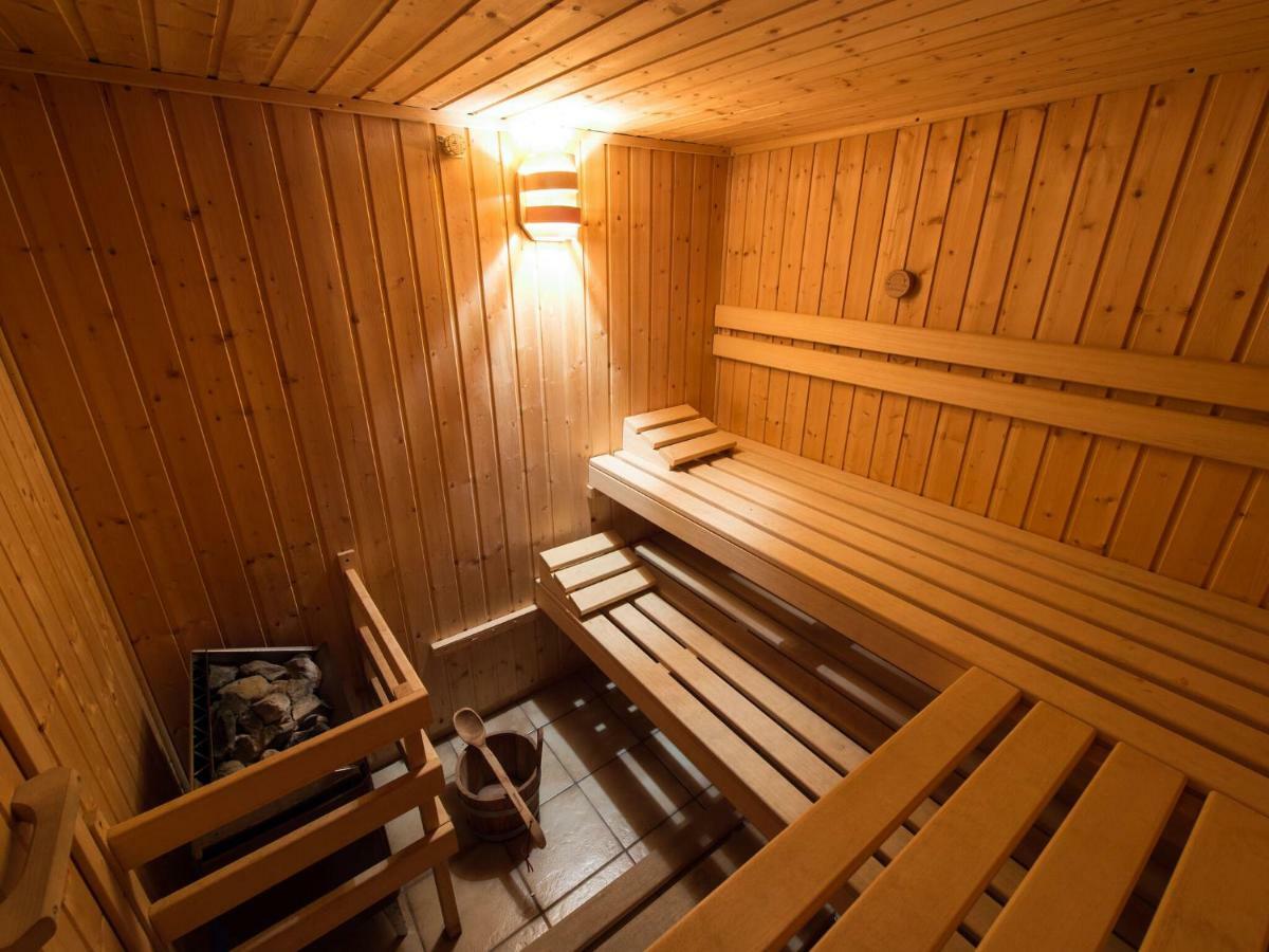 Cosy Holiday Home With Sauna In The Allg U Burggen Extérieur photo
